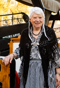 Cathy Kuil